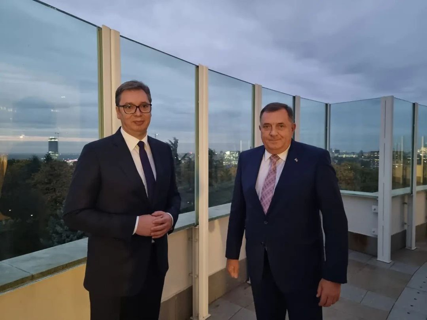 Vučićevo spašavanje ili davljenje Dodika? - slika 1